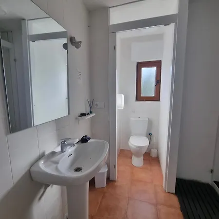 Hostal Llanes Paradise Cardoso