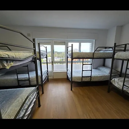 Llanes Paradise Hostal *